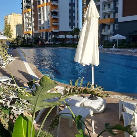 Pleasant Flat With Shared Pool In Kepez Lägenhet Antalya Exteriör bild