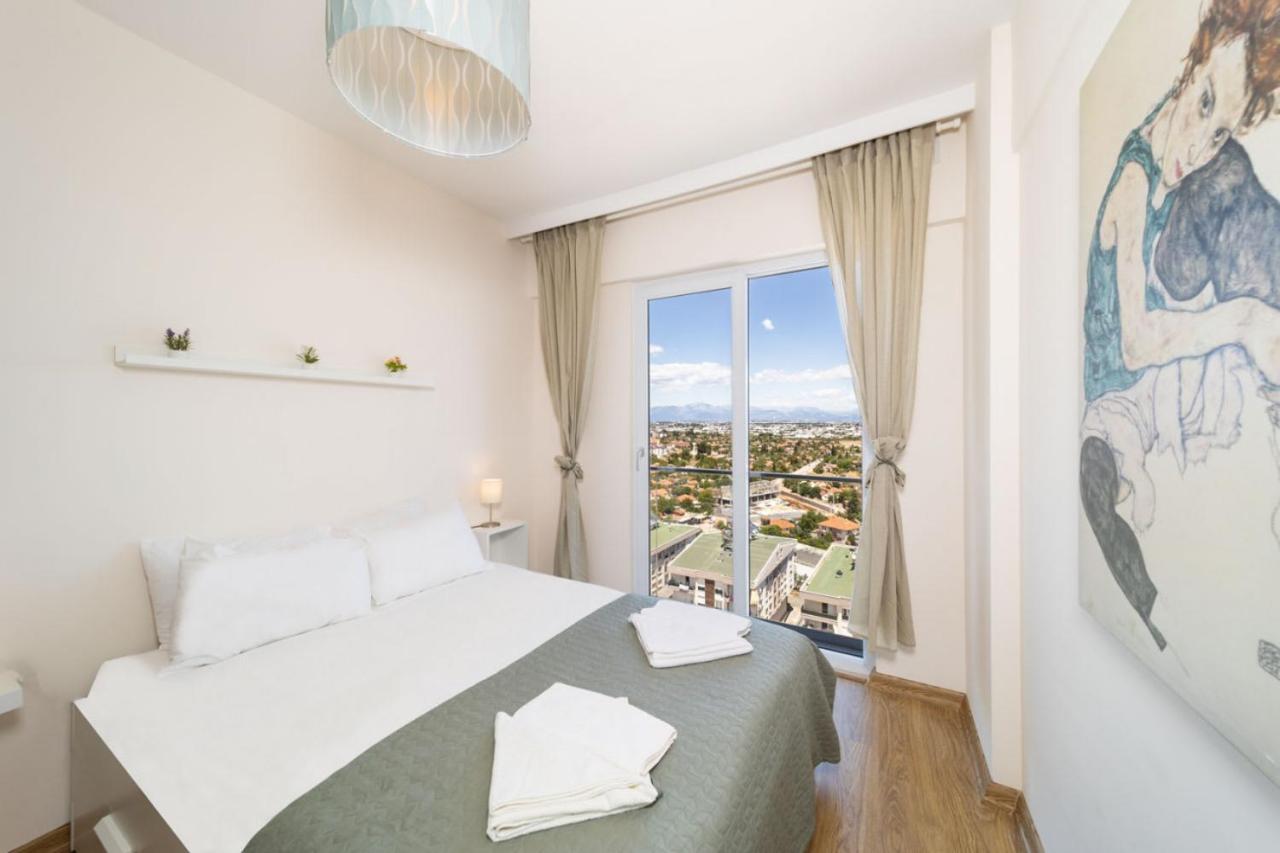 Pleasant Flat With Shared Pool In Kepez Lägenhet Antalya Exteriör bild